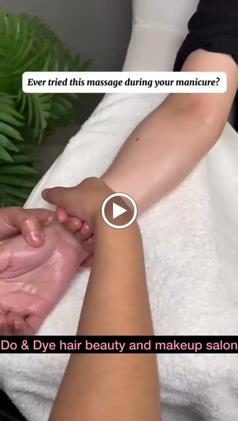 DO & DYE Unisex Saloon