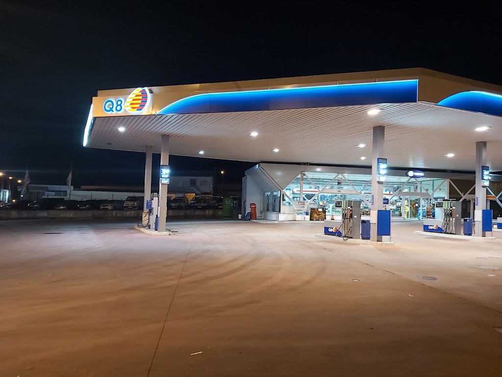 Q8 Gasolinera Villagarcia de Arosa — Estacion de servicio
