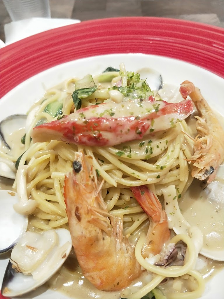 斜塔義式廚房(原成大店)｜義大利麵｜燉飯焗烤｜台南必吃｜安平美食｜平價推薦｜冷氣開放〘店休日請以FB粉專公告為主〙 的照片