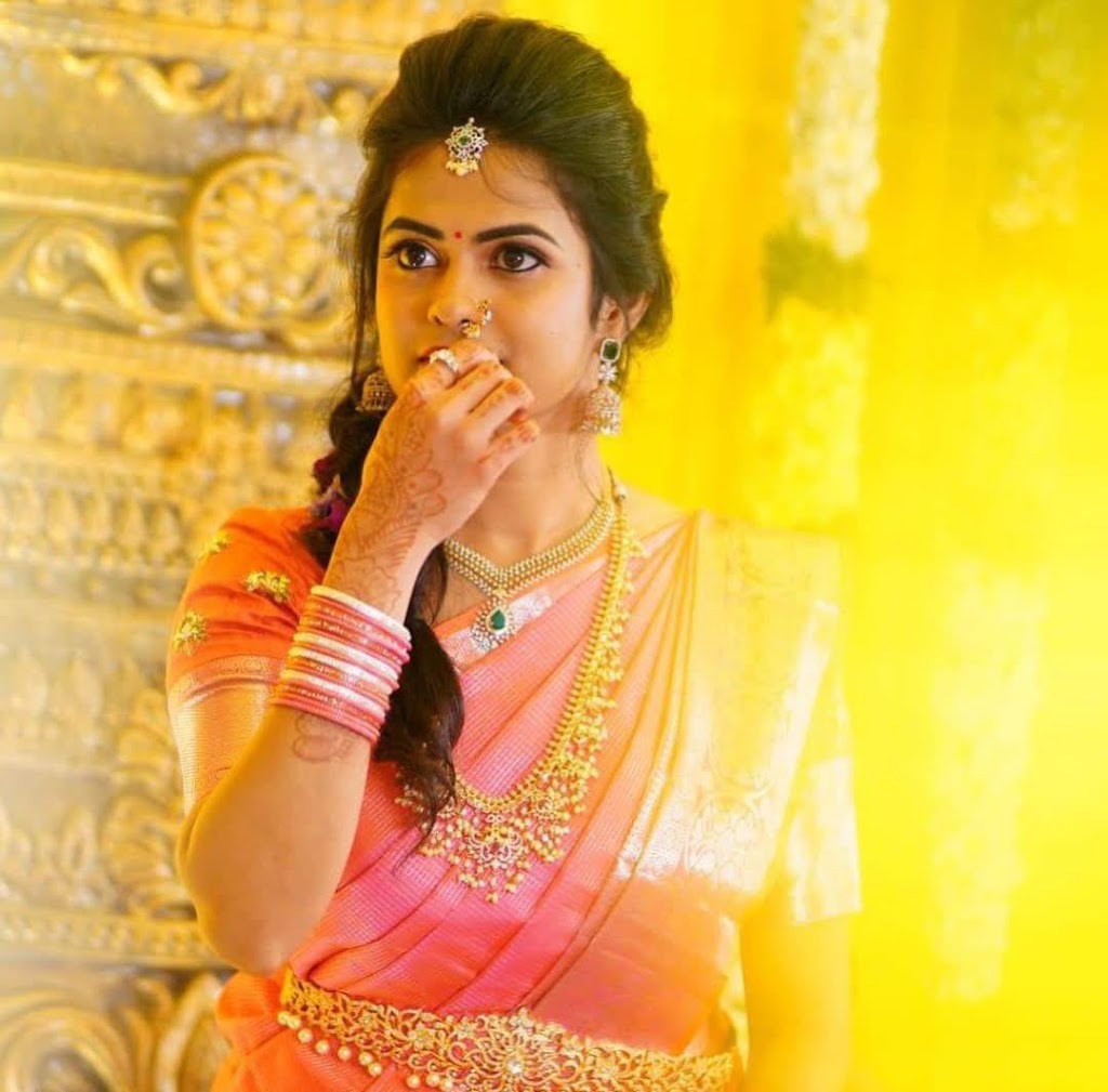 Sri Tejaswi Beauty Parlour