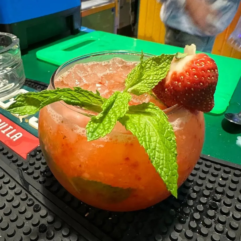 fools and horses bar Benalmadena — Comida y bebida