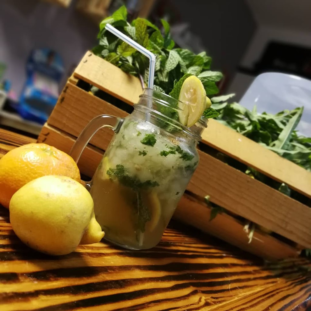 El Fisquito Cafe — Comida y bebida