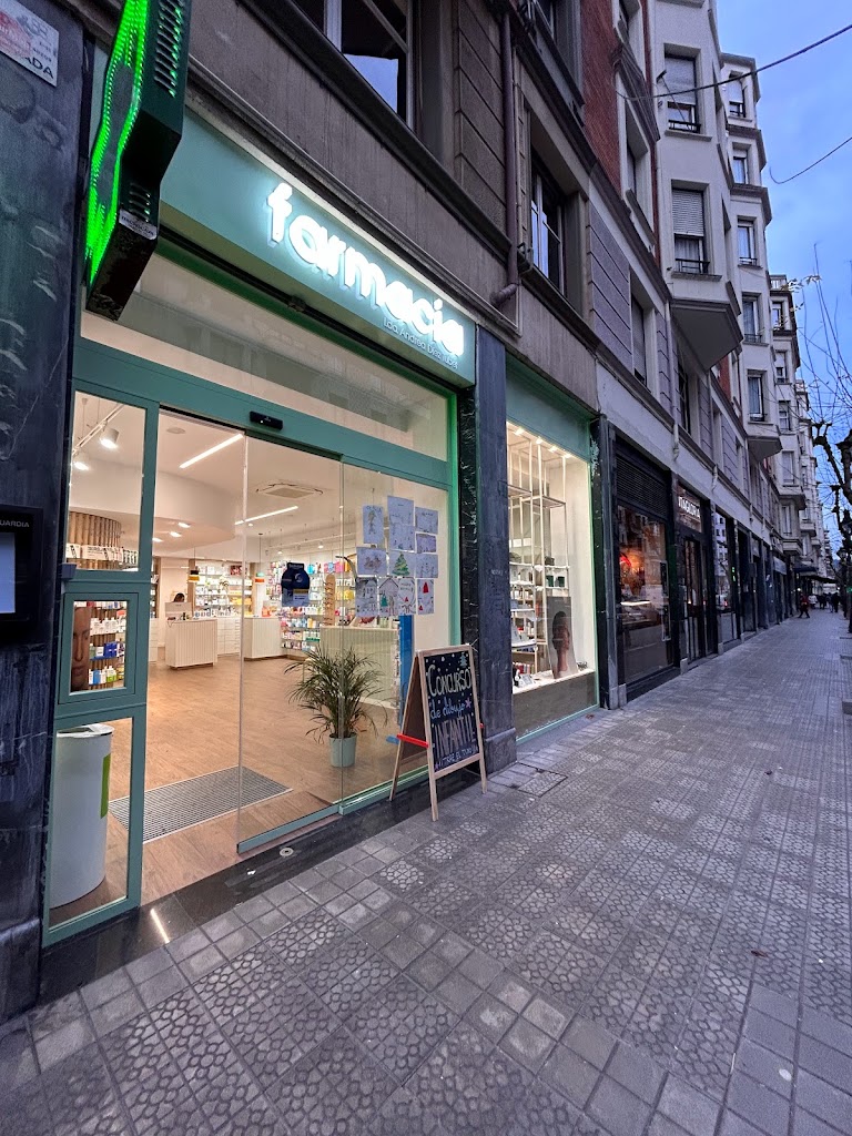 FARMACIA LDA. ANDREA DIEZ TUBET — Del propietario