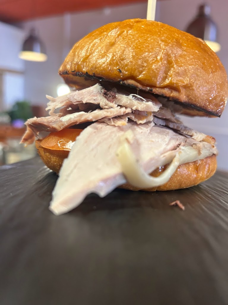 La Huella La Cicer — Sandwich de pollo