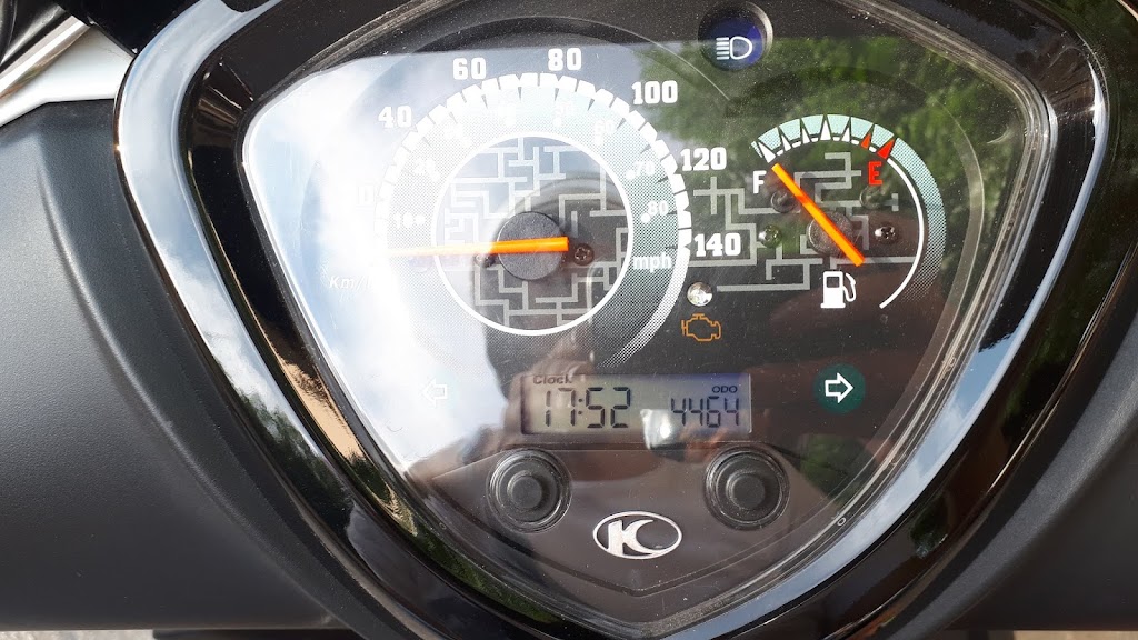 Motos Jeronimo - Ciutadella — Interior