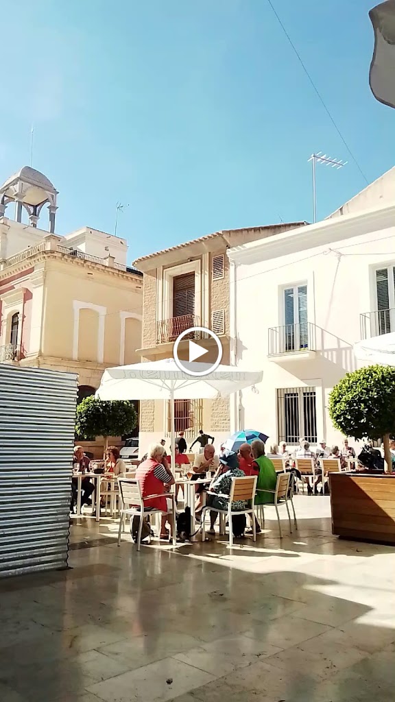 La Plaza Cafe Bar Mazarron — Ambiente