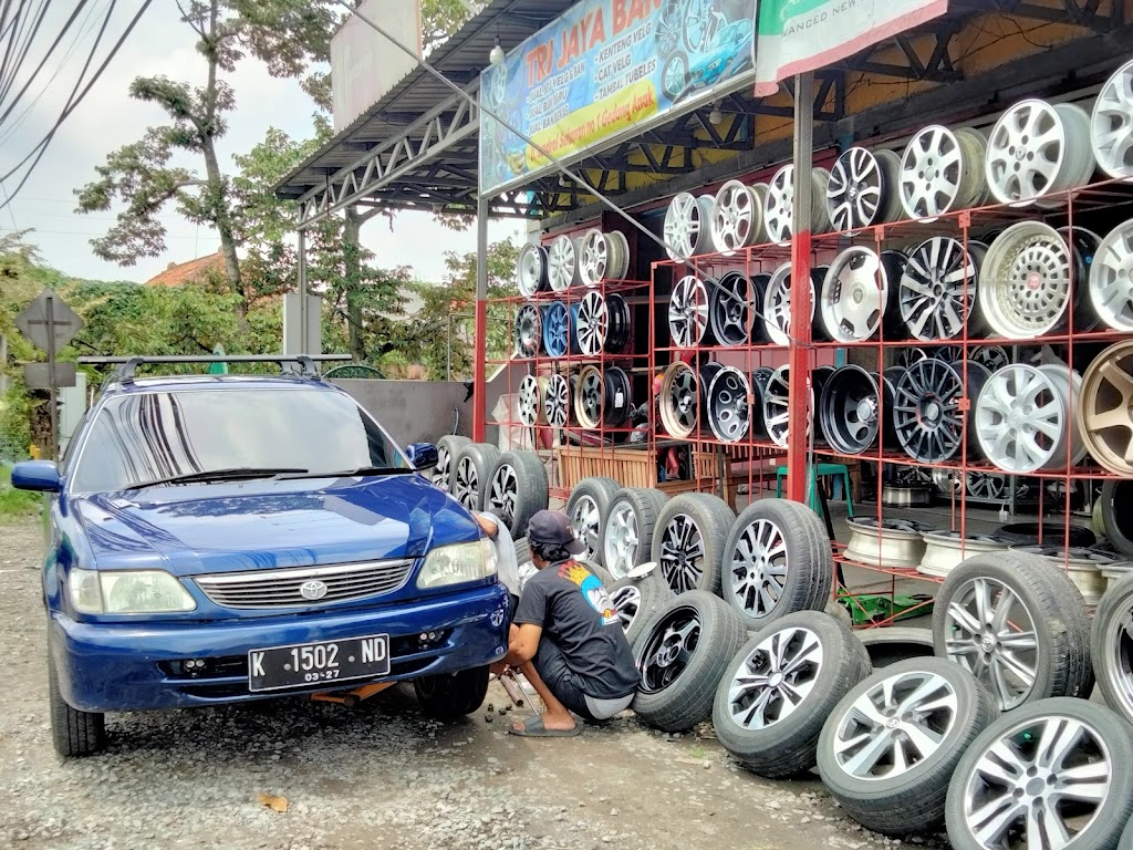 TRI JAYA BAN VELG MOBIL