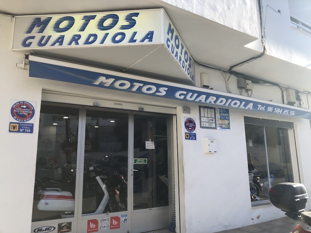 Motos Guardiola S.l. — Exterior