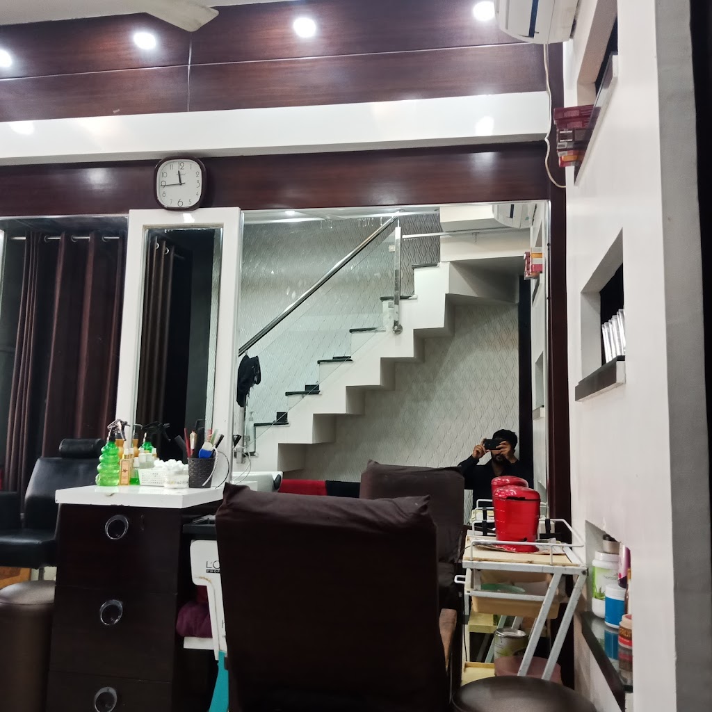 Madhu Beauty Parlour Panipat