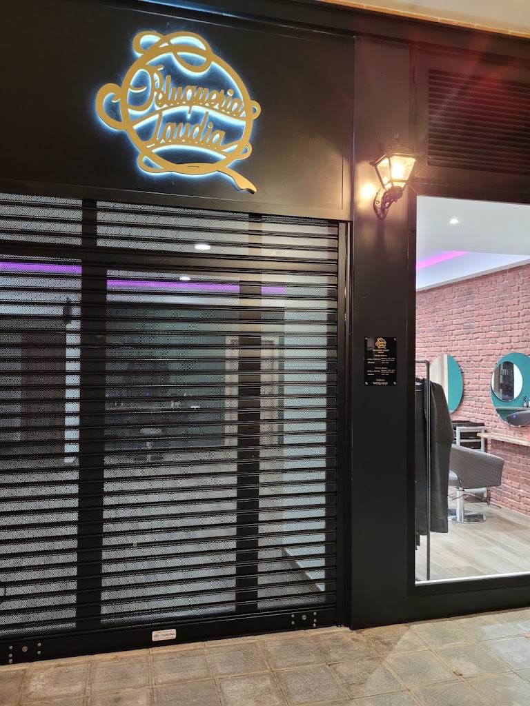 Peluqueria Claudia — Exterior