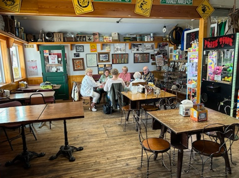  Kuhtz General Store Food & Spirits