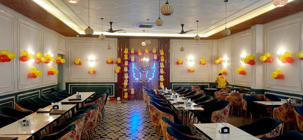 Bikaner Express Restaurant And Hotel Chandausi