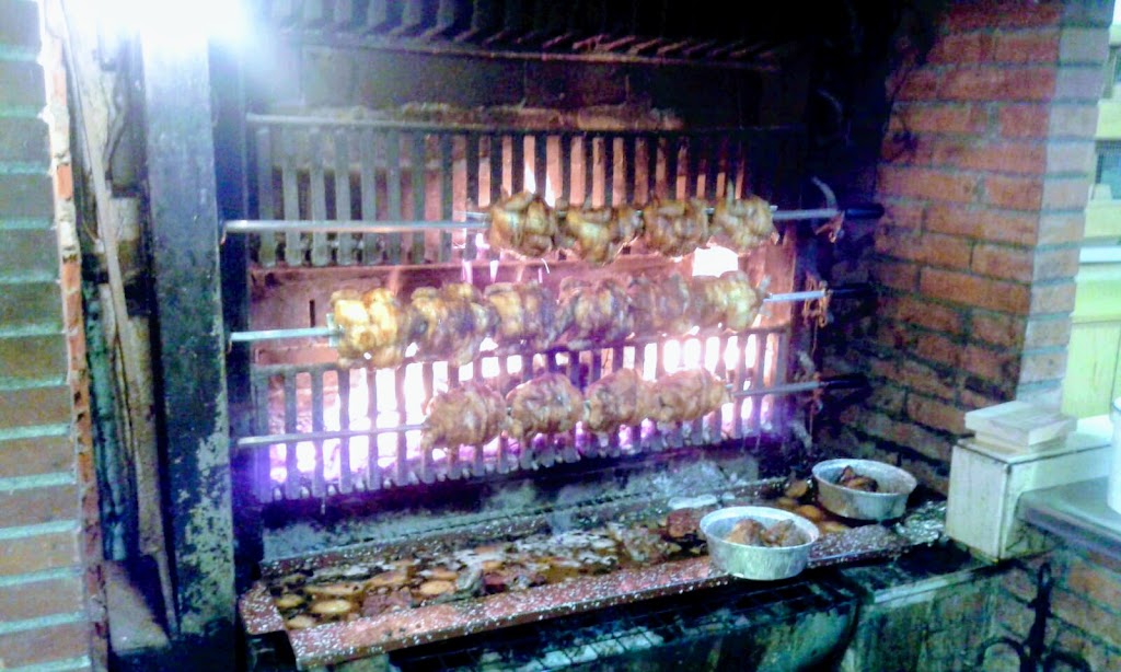 Charlys bar braseria — Ambiente