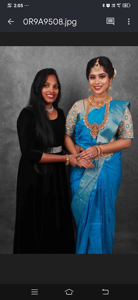 Shahin Professinal Beauty World Guntur Only Ladies