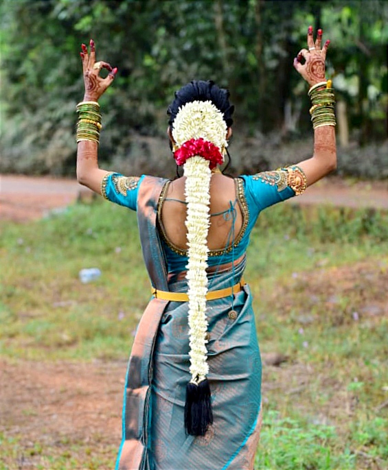 Ambika Ladies Beauty Parlour