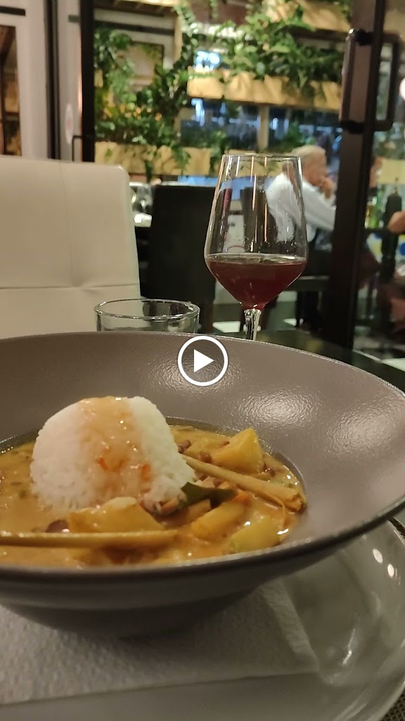 Restaurante Mundo — Videos