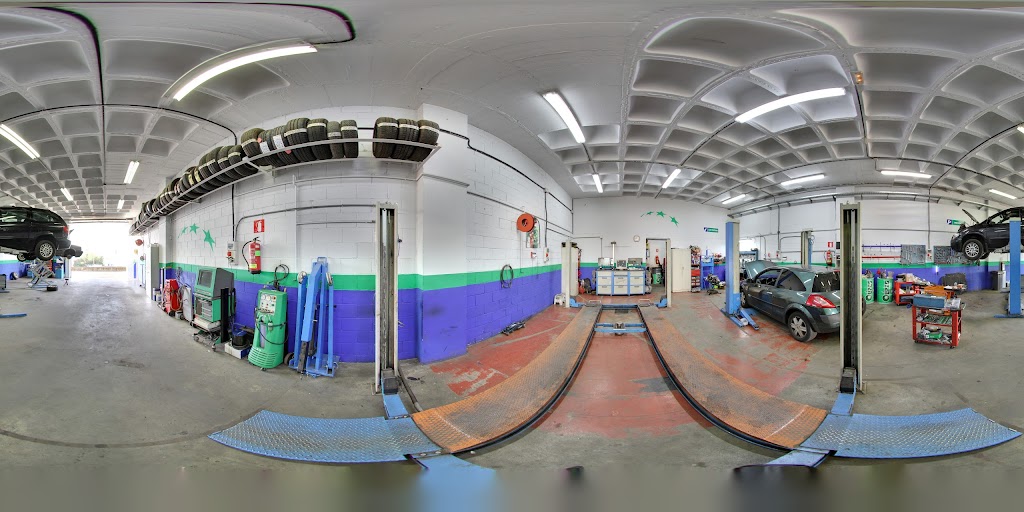 Talleres Hitacar — Interior