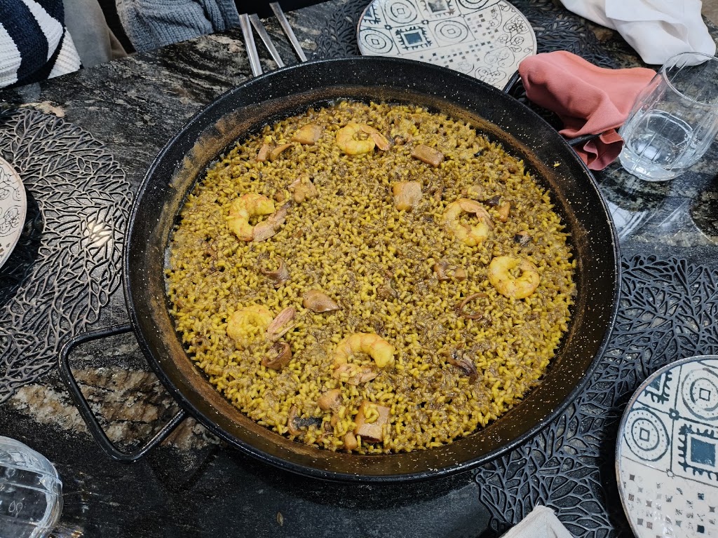 Restaurante La Taula de Lliria — Paella