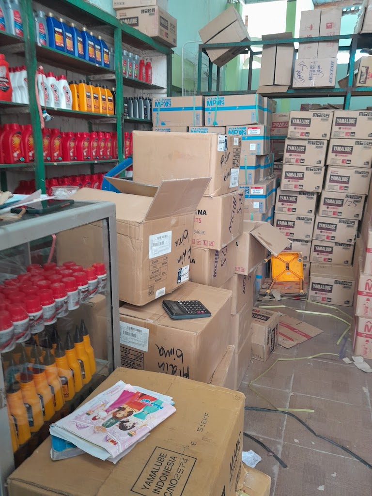 Agen Oli Motor/Mobil Kobi