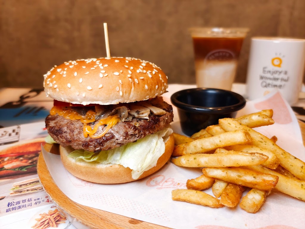 Q Burger 西屯烈美店 的照片