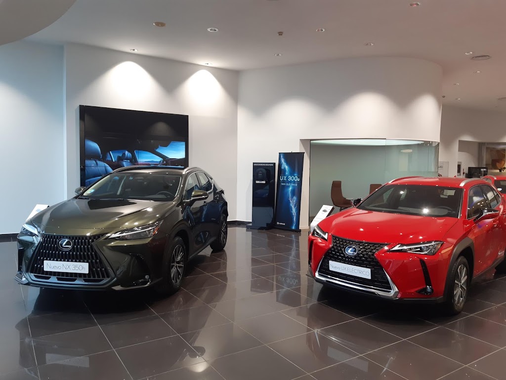 Lexus Santander — Interior