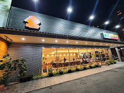 6450d2bbc4d1698e1a0d34a7 的照片