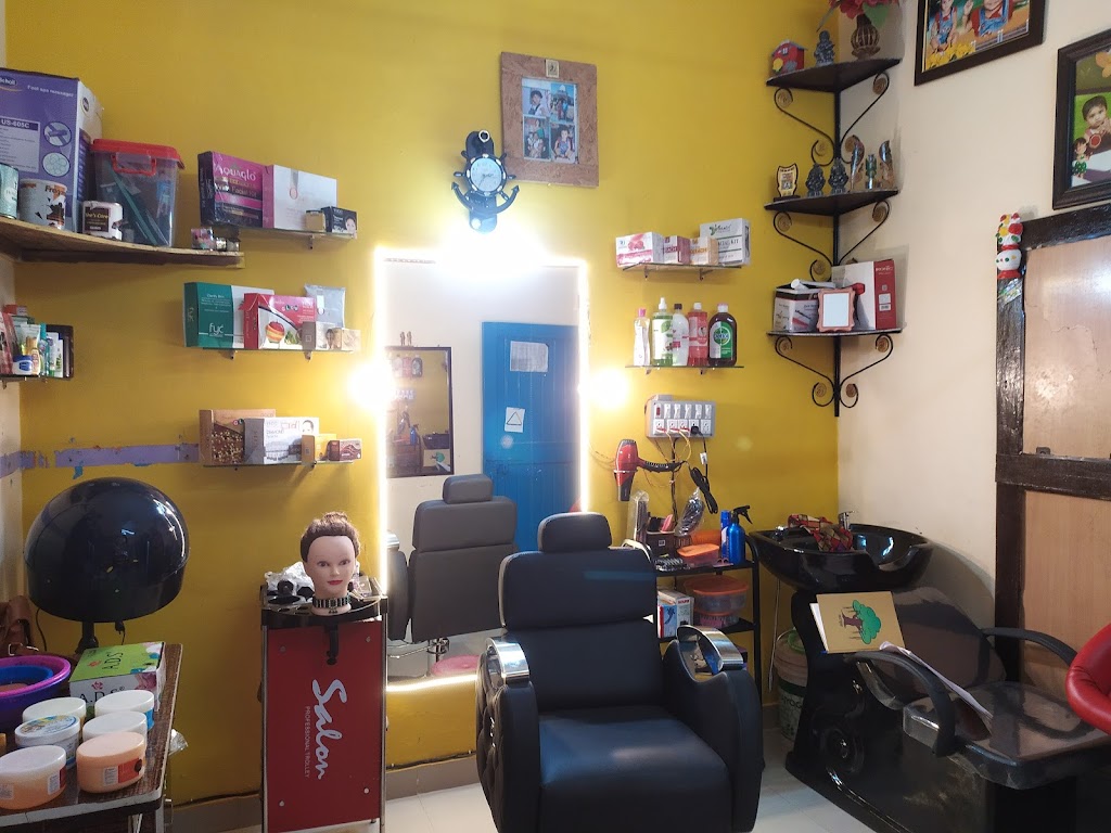 Aaru Beauty Parlour
