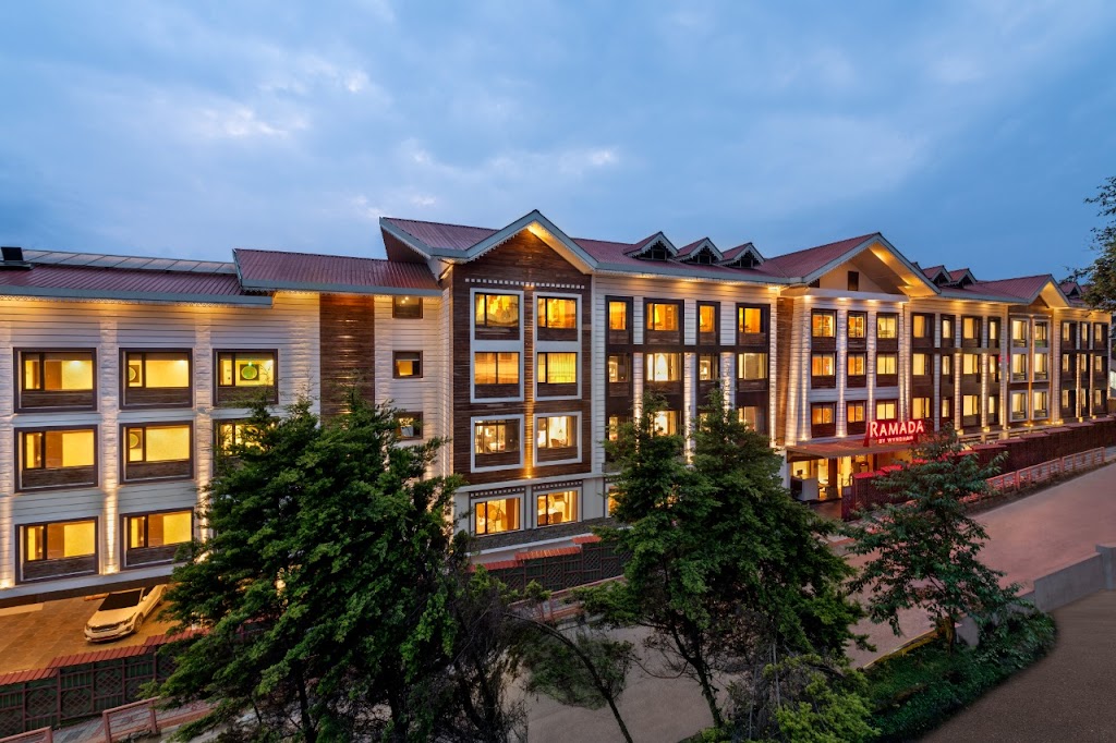 Ramada By Wyndham Gangtok Hotel Casino Golden