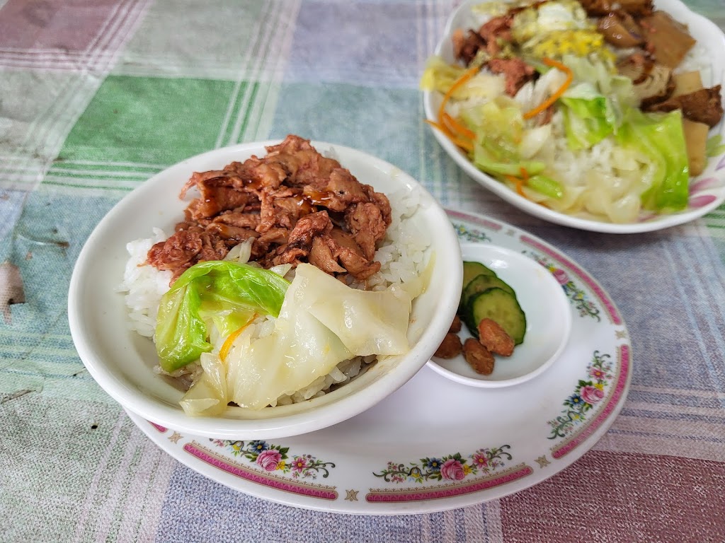 素食臭豆腐 火車飯 的照片