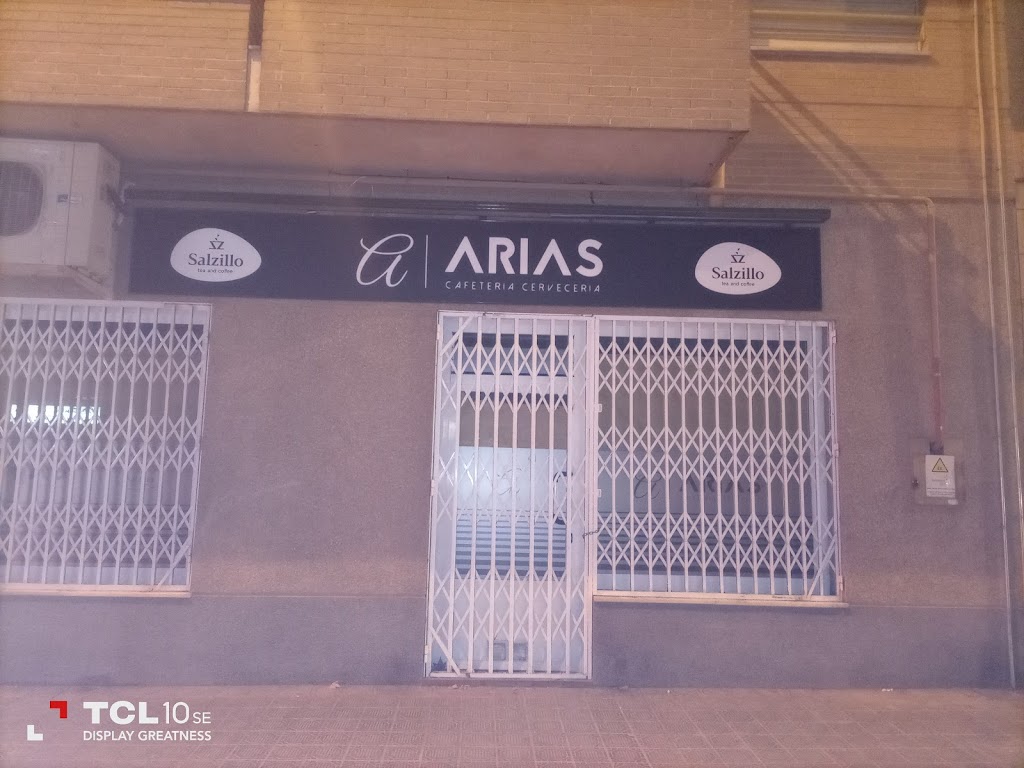 Taperia cerveceria Arias