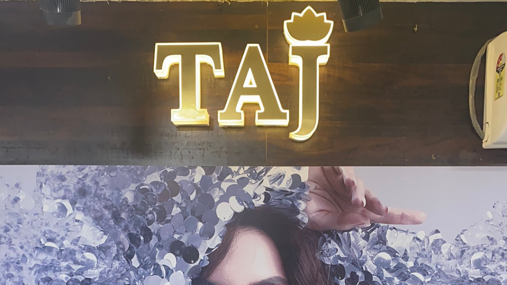 Taj Beauty Salon