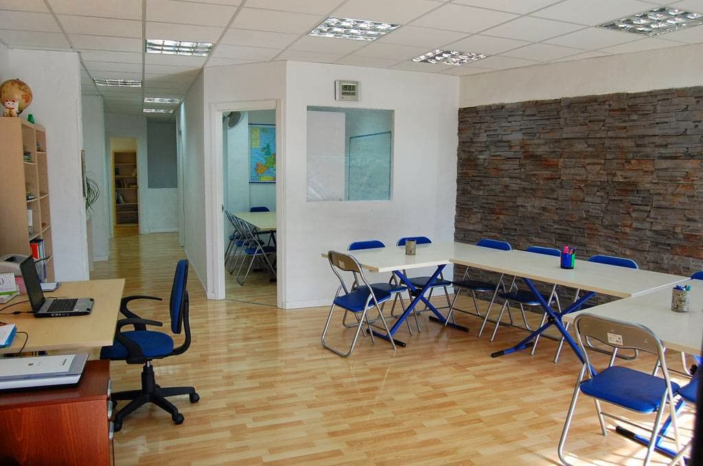 Academia Las Rozas. Centro de Estudios y Apoyo Escolar — Del propietario