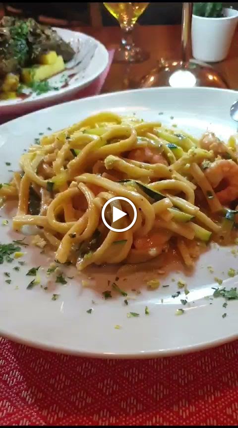 Restaurante Trattoria Italia — Videos