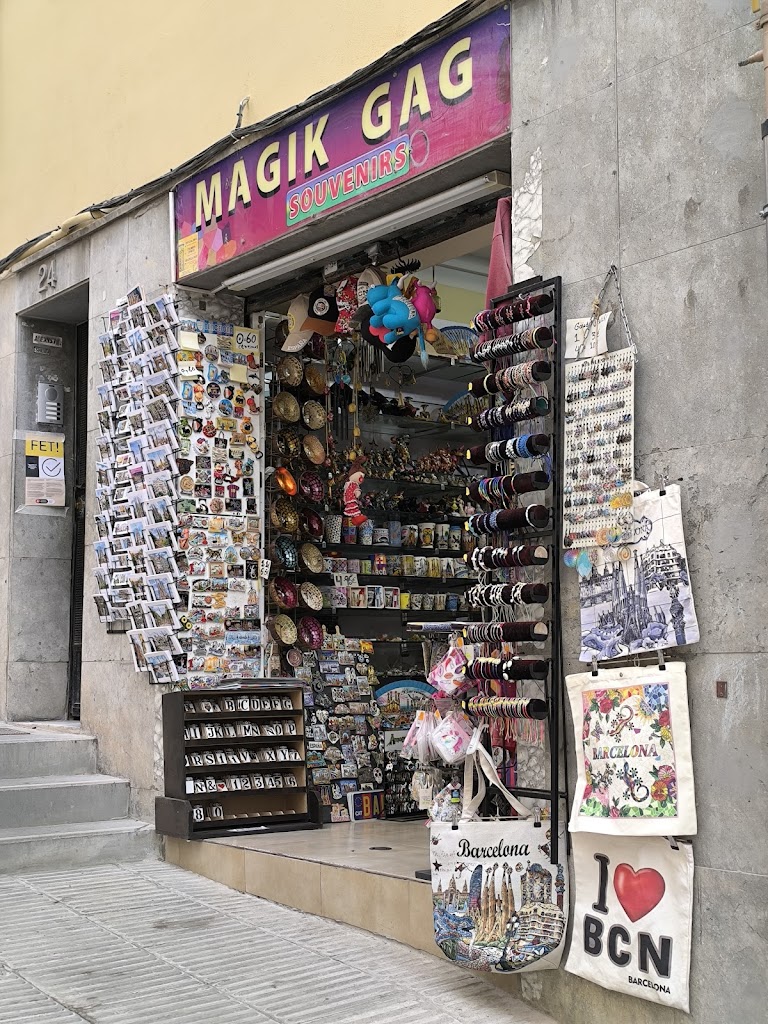 Magik gag Barcelona handmade gift shop