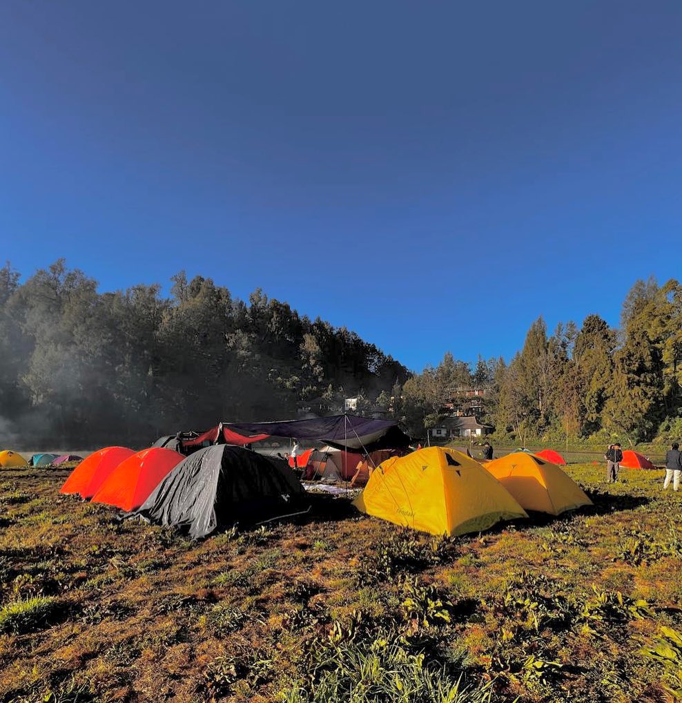 Calandra Outdoor Rent (RENTAL OUTDOOR CAMPING LUMAJANG)