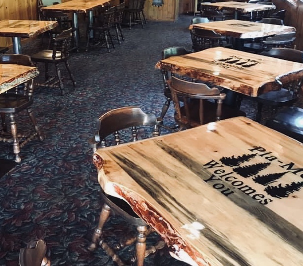  Pla-Mor Bar & Restaurant