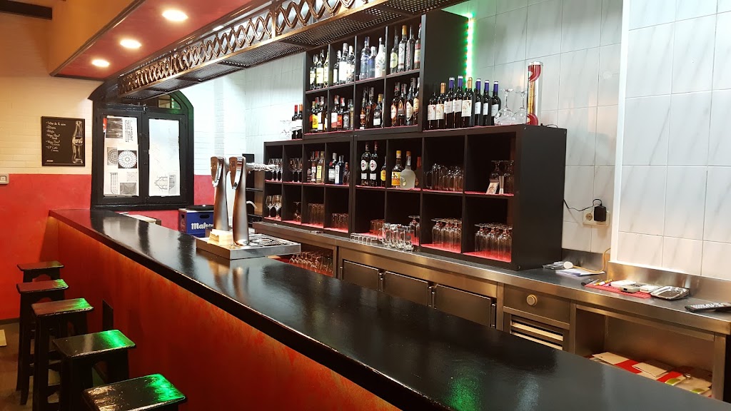 Pura Vida Gastrobar — Ambiente