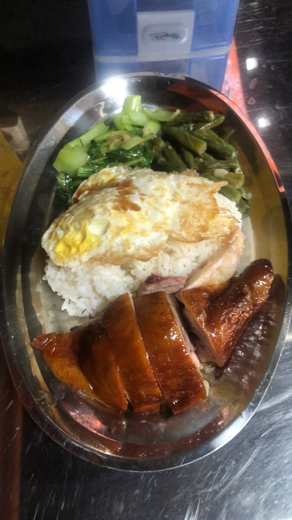 黃家莊小吃店 /新莊小吃/新莊美食/附近美食/新莊平價美食/新莊必吃/新莊蚵仔煎 的照片