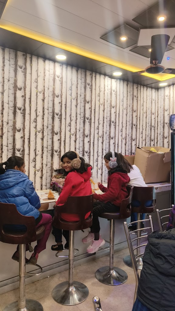 A R Family Restaurant