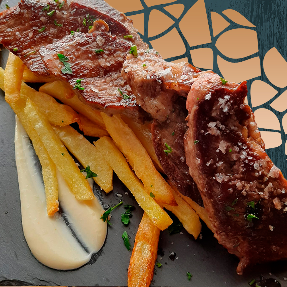 Meson La Perseverancia el Origen — Comida y bebida
