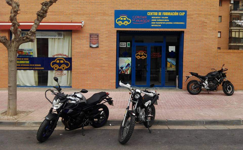 AutoescuelaCoronaDeAragon — Del propietario