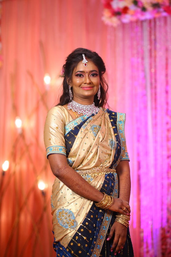 Iglam Beauty And Bridal Studio