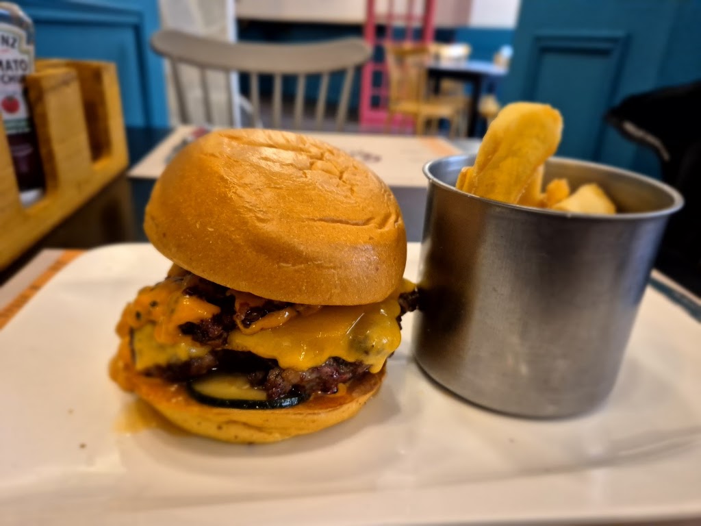 Oldies Burgers & Co — Mas recientes