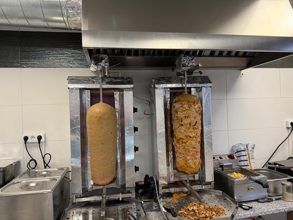 Doner kebab superior les alquerias del nino perdido — Del propietario