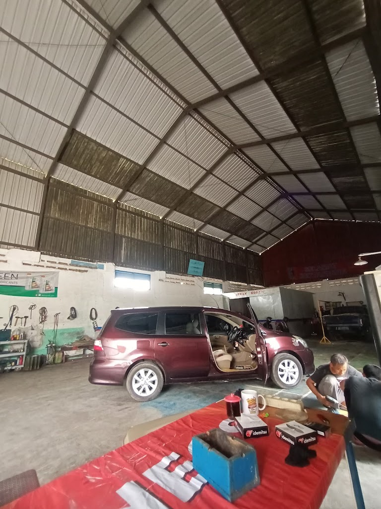 Bengkel Jos Gandos Trim Mulya Motor