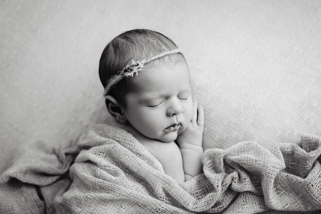 Dvisual - Fotografia newborn, smash cake y familia en Tarragona