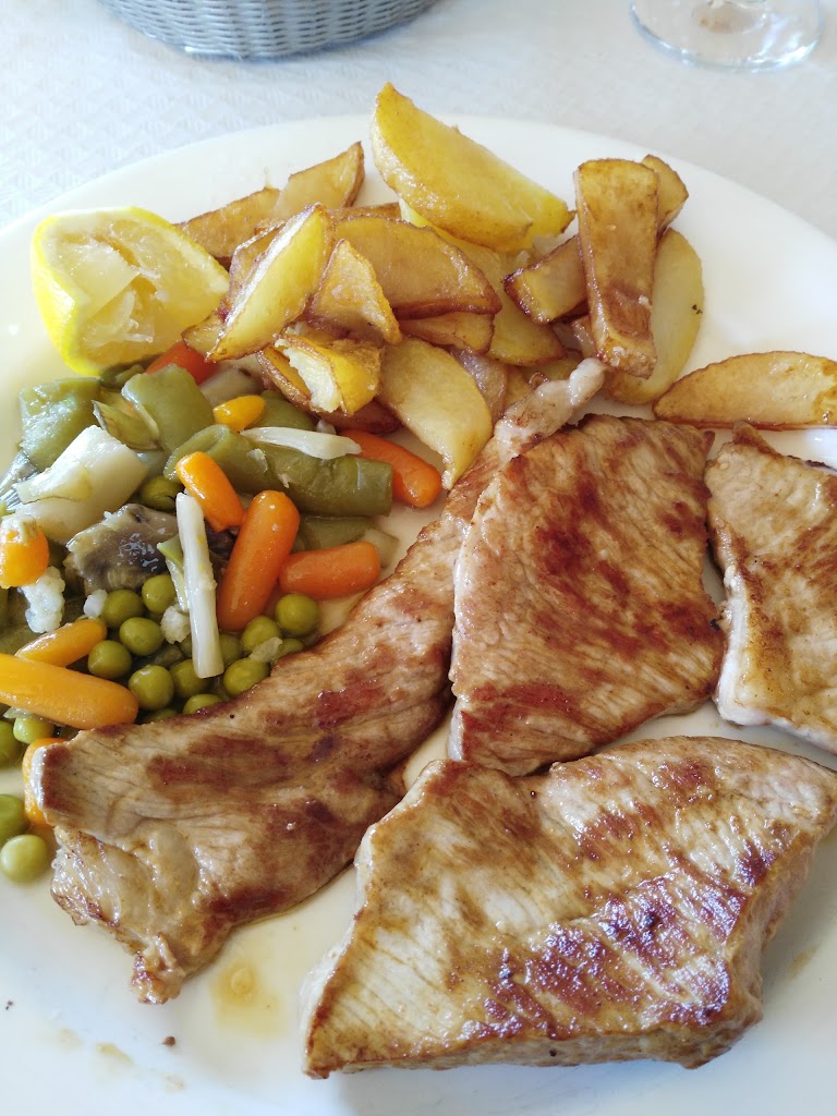 Bar Casa Paco — Comida y bebida