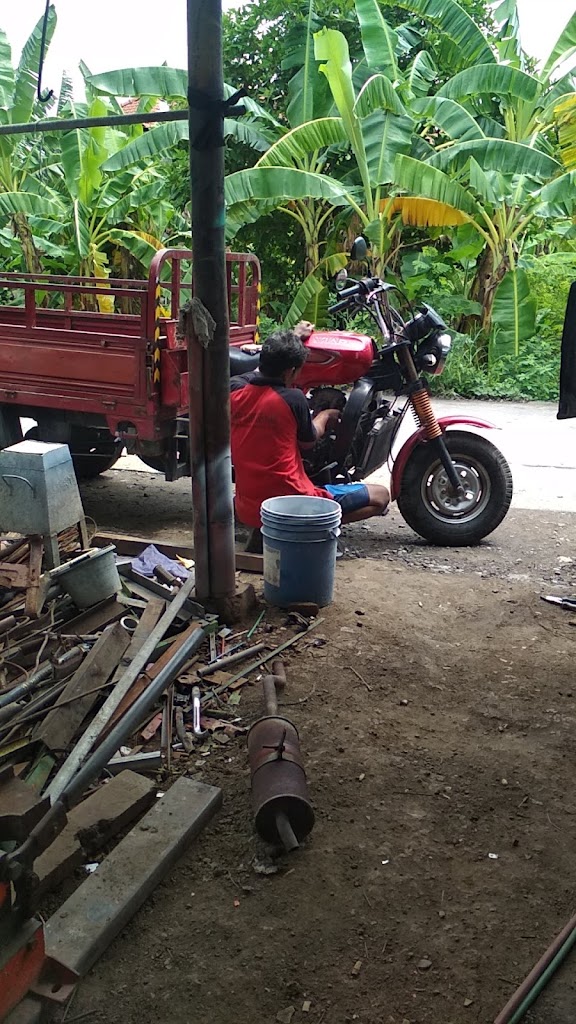 Bengkel Las Kang Rosad