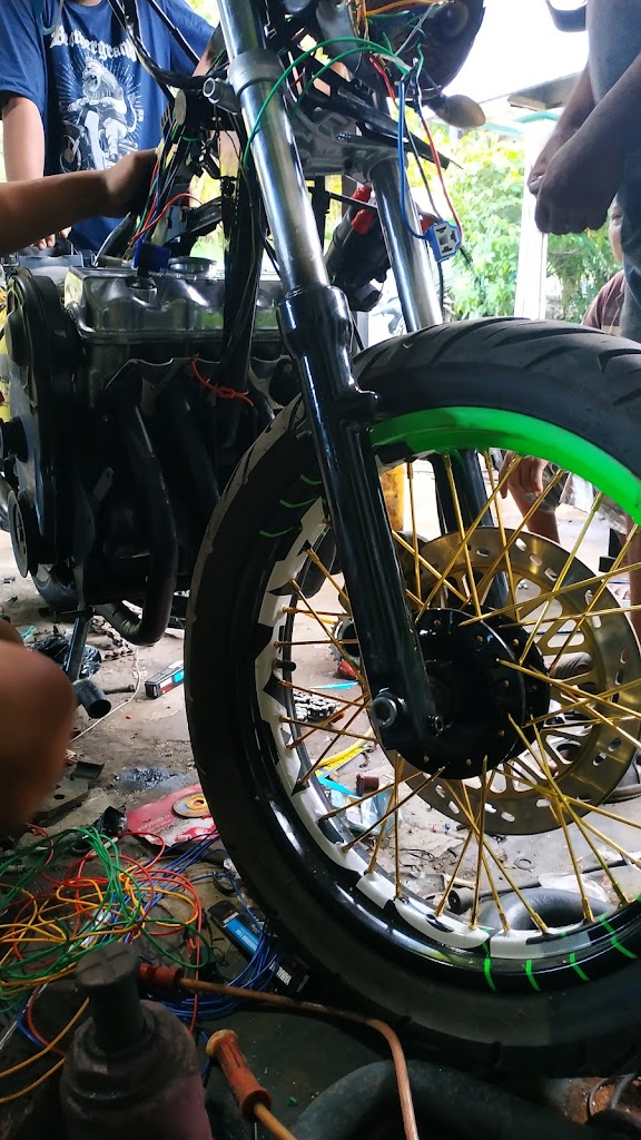 BENGKEL ANANG MOTOR