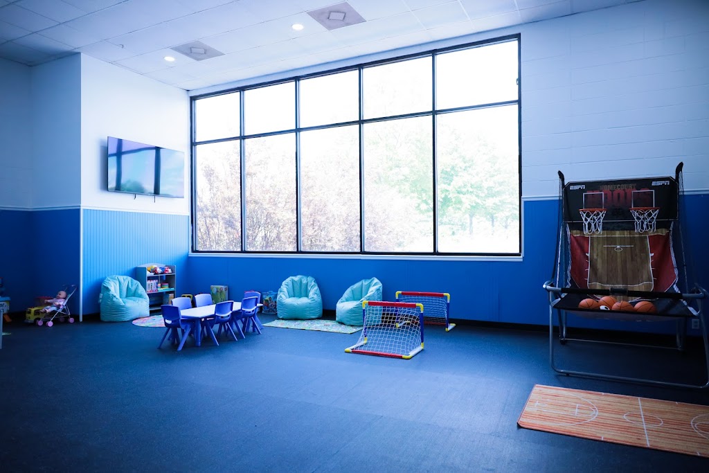  Amped Fitness (Three Lakes)